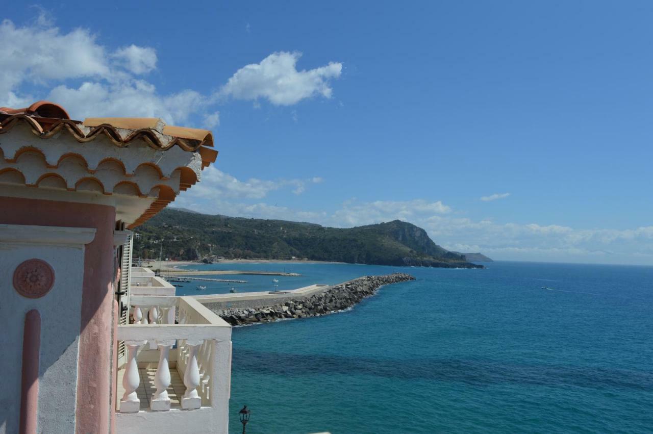Albergo Tirreno Marina di Camerota Exterior photo