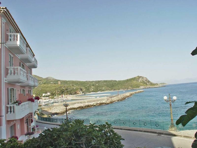 Albergo Tirreno Marina di Camerota Exterior photo